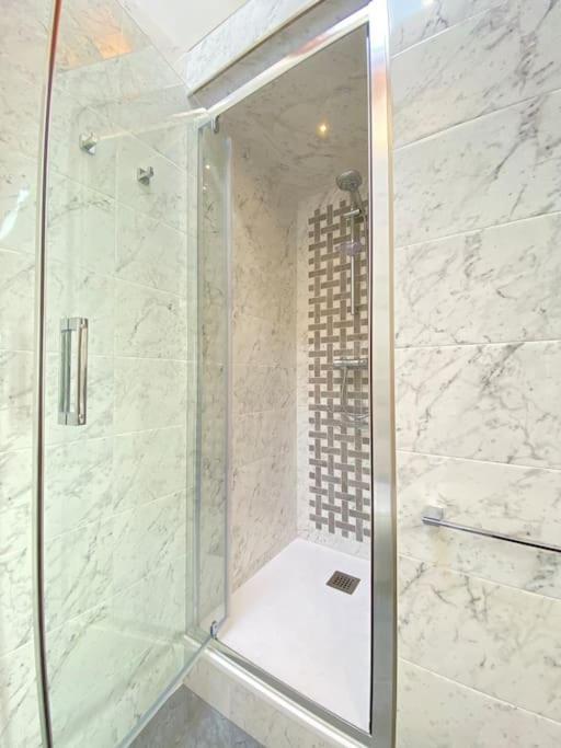 Relax&Business Wi-Fi, Tv Hd, Parcheggio Gratuito Villa Capannori Exterior foto
